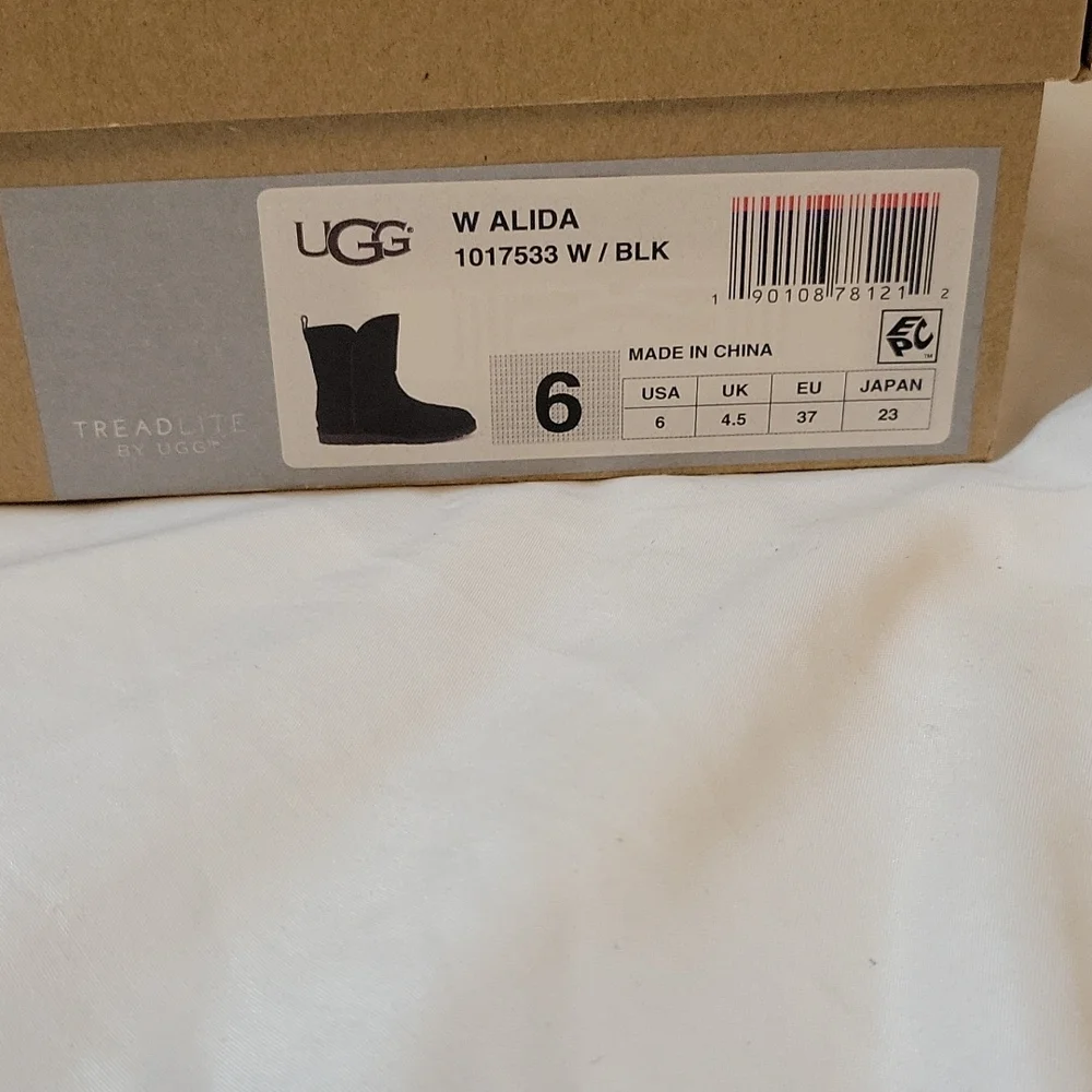 UGG W ALIDA 1017533 Black Boots 6